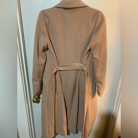 White Fox Belted Camel Coat with Pockets Size XS - Picture 5 of 6